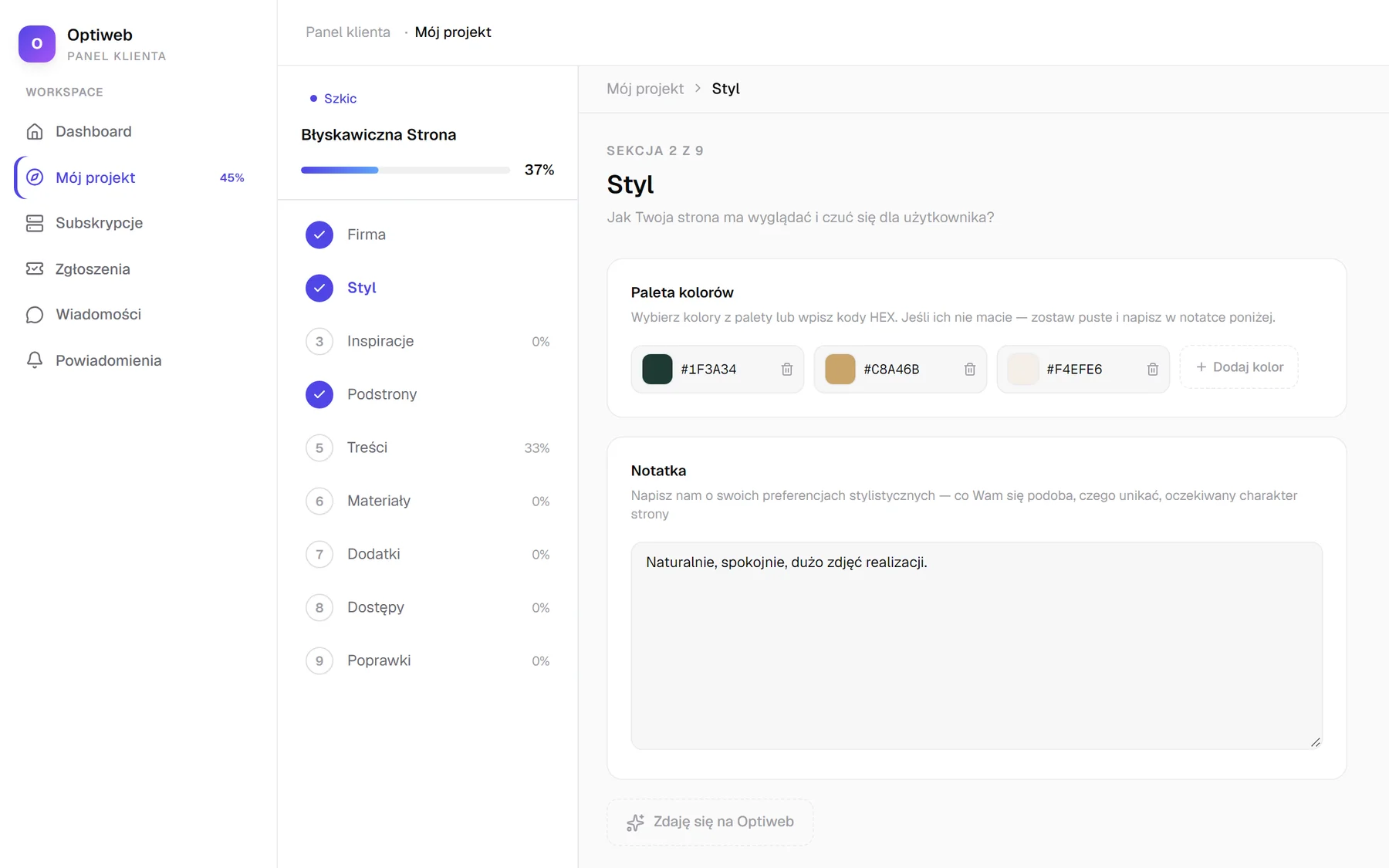 Panel klienta Optiweb: projekt strony z listą sekcji, wybór palety kolorów i notatka o stylu